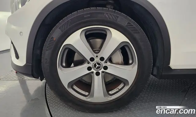 Mercedes-Benz GLC-Class 2019 2.0 автомат (гидро), миниатюра 5