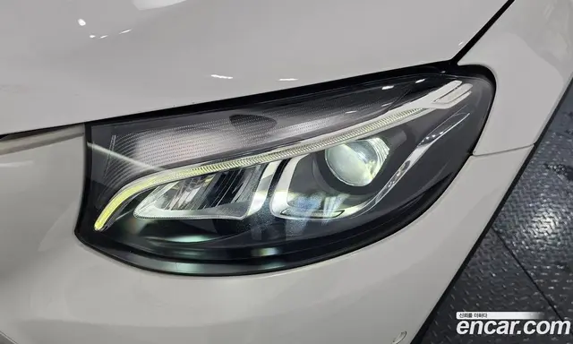 Mercedes-Benz GLC-Class 2019 2.0 автомат (гидро), миниатюра 8