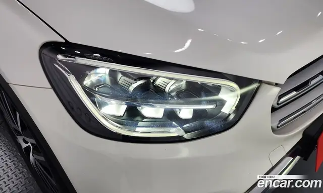 Mercedes-Benz GLC-Class 2020 2.0 автомат (гидро), миниатюра 8