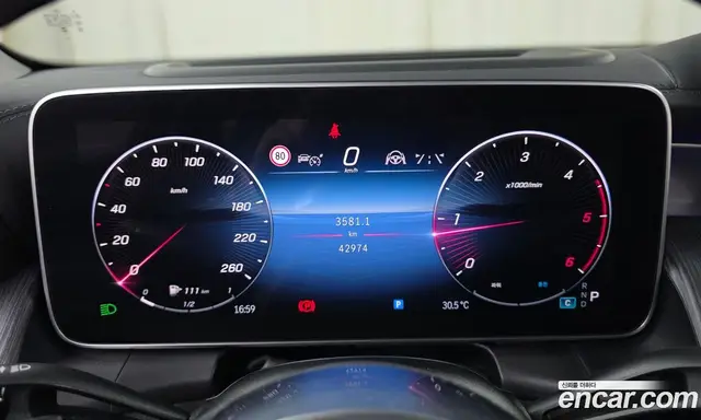 Mercedes-Benz GLC-Class 2023 2.0 автомат (гидро), миниатюра 10 Mercedes-Benz GLC-Class 2023 2.0 автомат (гидро), миниатюра 10