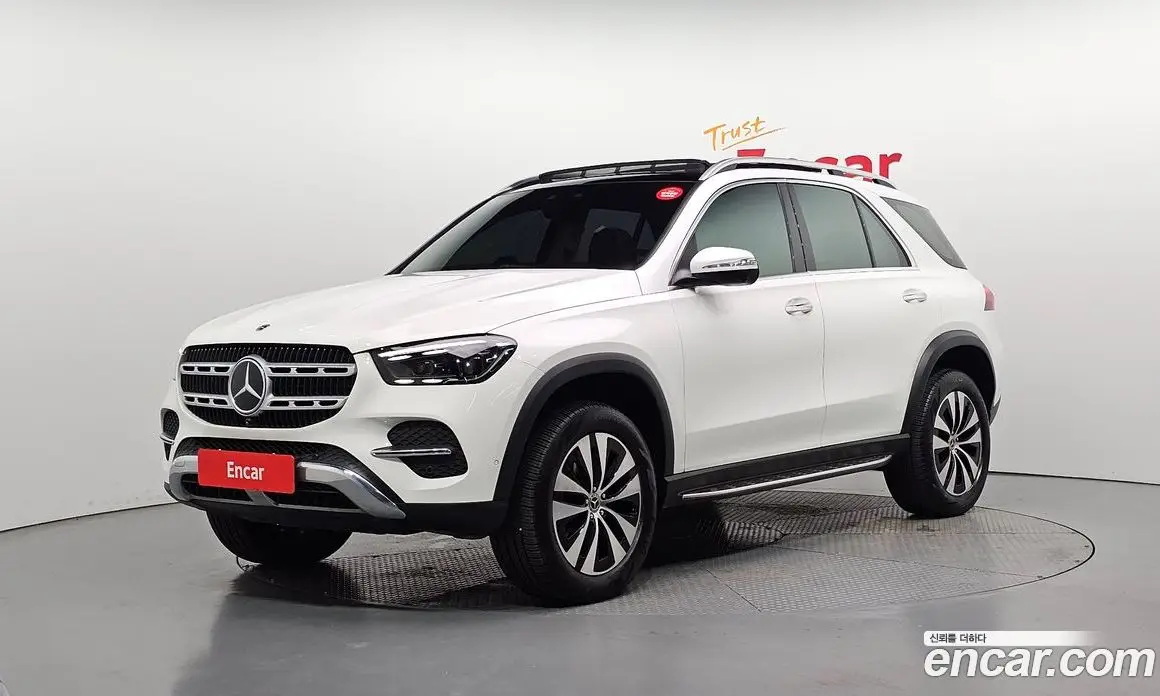 Mercedes-Benz GLE-Class 2023 2.0 автомат (гидро), фото 1 Mercedes-Benz GLE-Class 2023 2.0 автомат (гидро), фото 1