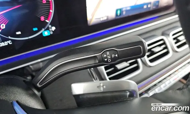 Mercedes-Benz GLE-Class 2023 2.0 автомат (гидро), миниатюра 12