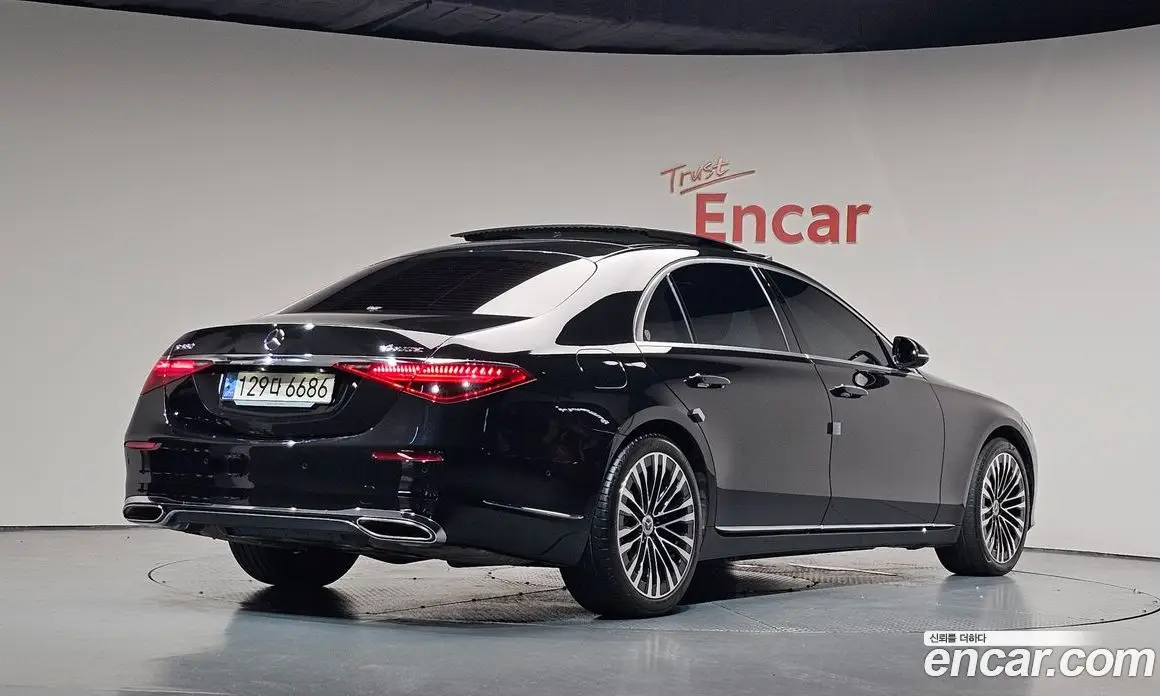 Mercedes-Benz S-Class 2023 3.0 автомат (гидро), фото 1 Mercedes-Benz S-Class 2023 3.0 автомат (гидро), фото 1