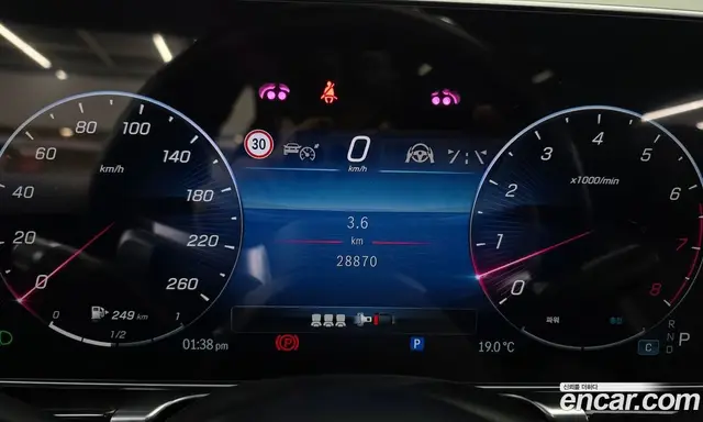 Mercedes-Benz S-Class 2024 3.0 автомат (гидро), миниатюра 11