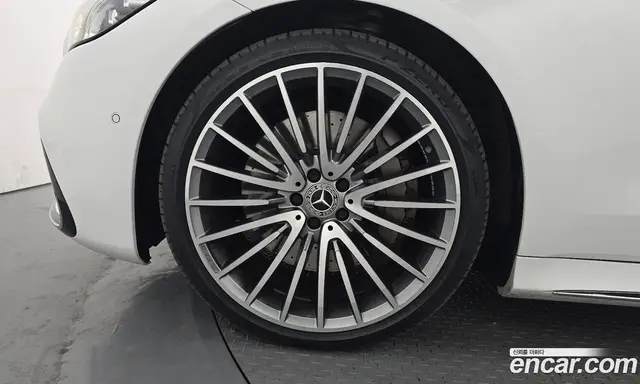 Mercedes-Benz S-Class 2024 3.0 автомат (гидро), миниатюра 5