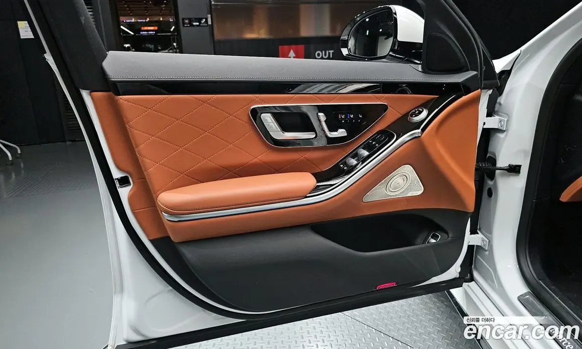 Mercedes-Benz S-Class 2024 3.0 автомат (гидро), фото 14