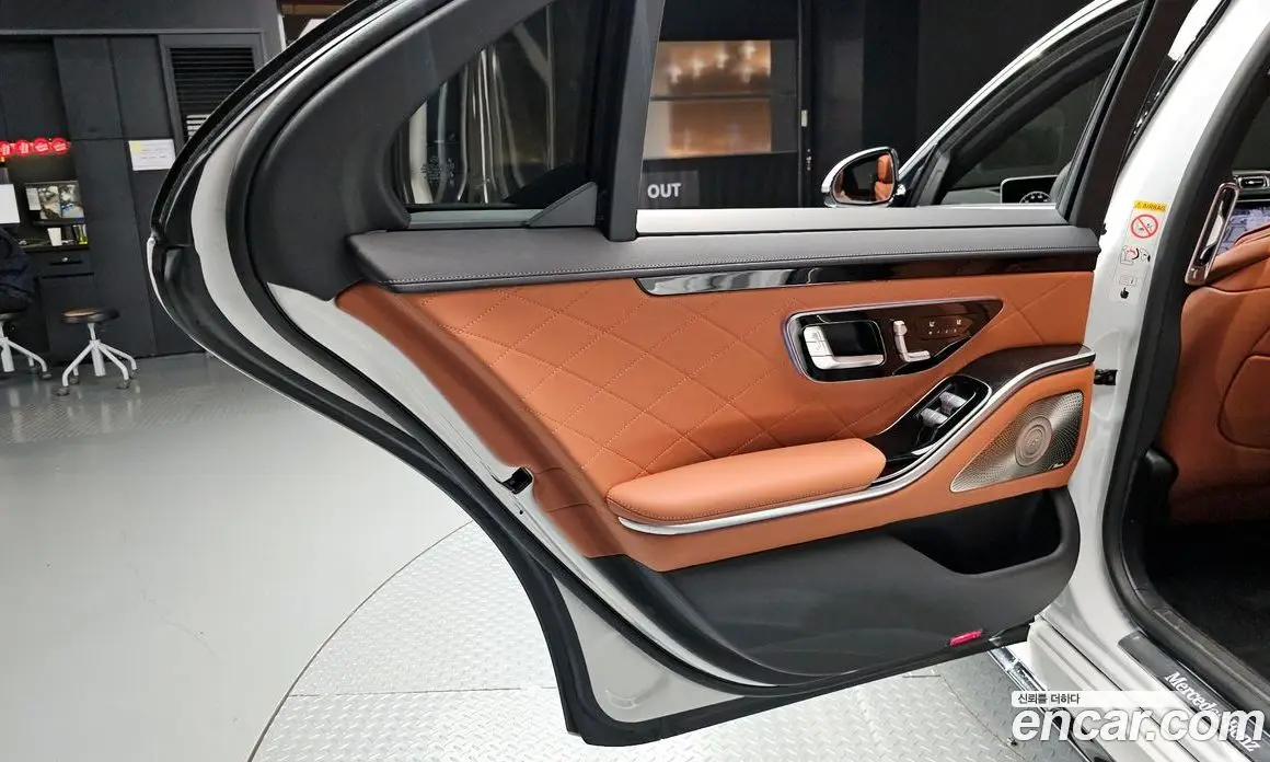 Mercedes-Benz S-Class 2024 3.0 автомат (гидро), фото 15