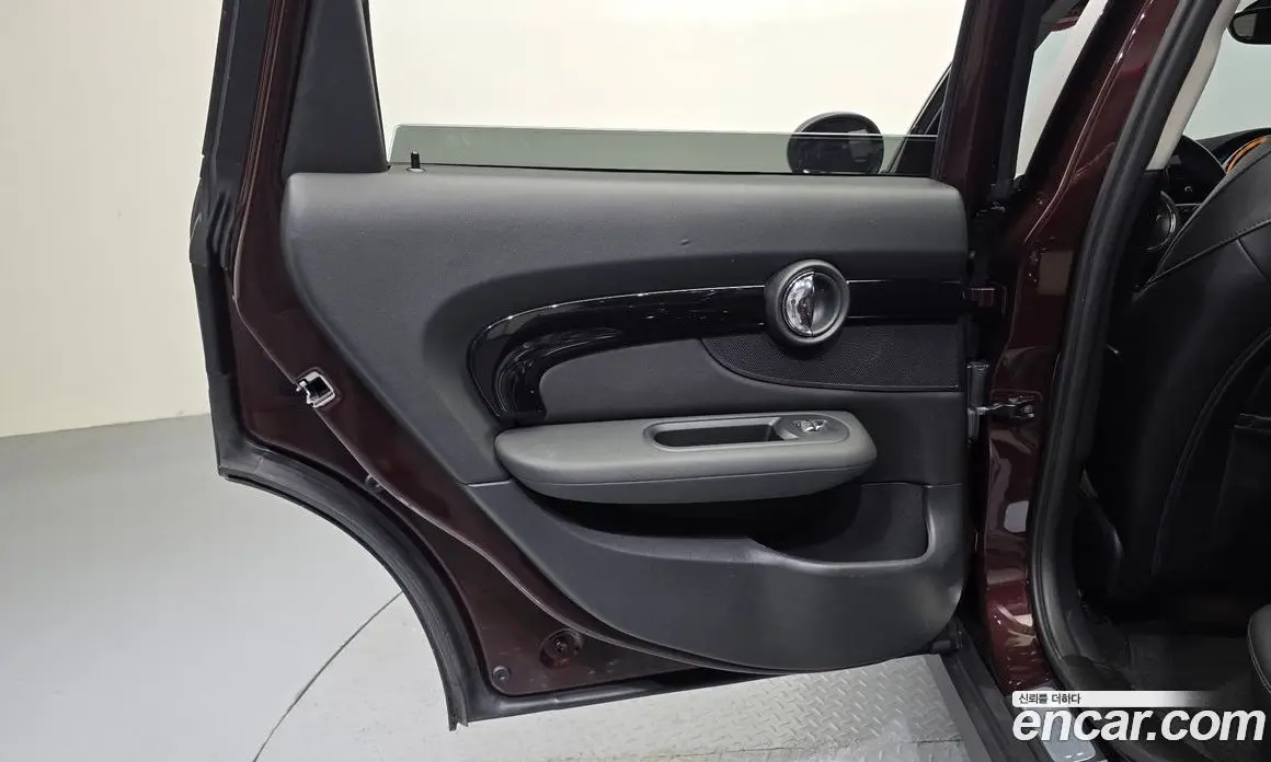 Mini Clubman 2017 2.0 автомат (гидро), фото 15 Mini Clubman 2017 2.0 автомат (гидро), фото 15