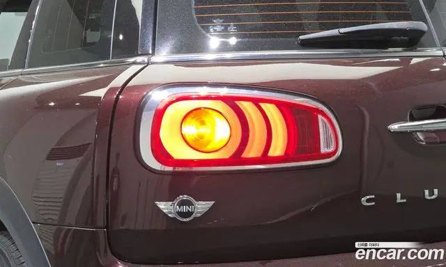 Mini Clubman 2017 2.0 автомат (гидро), миниатюра 9 Mini Clubman 2017 2.0 автомат (гидро), миниатюра 9