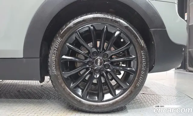 Mini Clubman 2021 1.5 автомат (гидро), миниатюра 6
