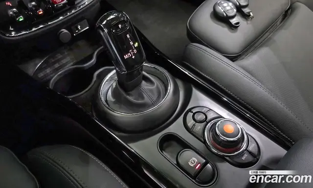 Mini Clubman 2021 2.0 автомат (гидро), миниатюра 12