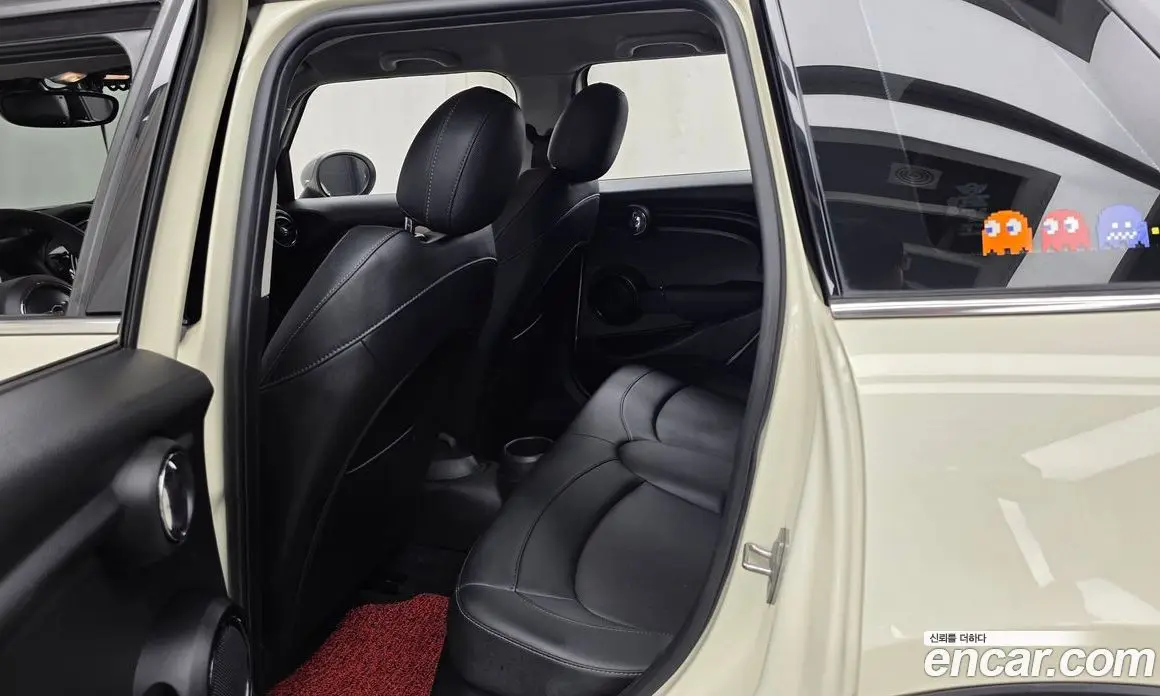Mini Cooper 2018 1.5 автомат (гидро), фото 16 Mini Cooper 2018 1.5 автомат (гидро), фото 16