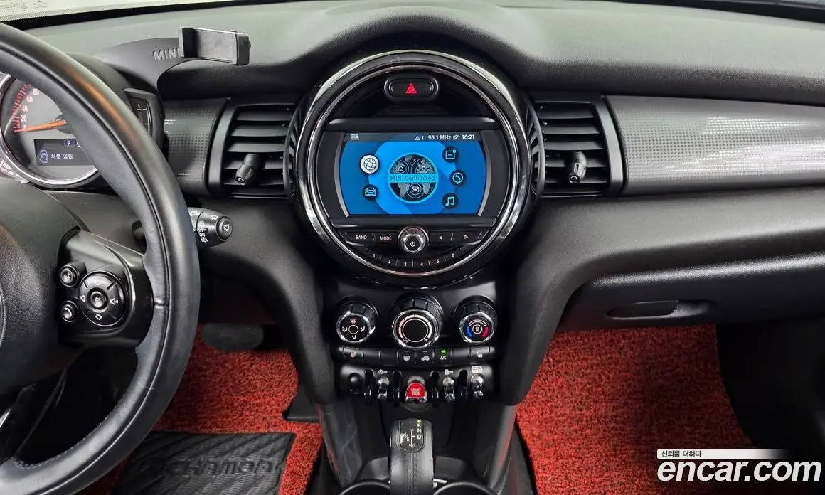 Mini Cooper 2018 1.5 автомат (гидро), фото 20 Mini Cooper 2018 1.5 автомат (гидро), фото 20
