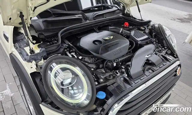 Mini Cooper 2018 1.5 автомат (гидро), миниатюра 6 Mini Cooper 2018 1.5 автомат (гидро), миниатюра 6