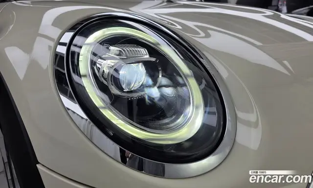 Mini Cooper 2018 1.5 автомат (гидро), миниатюра 8 Mini Cooper 2018 1.5 автомат (гидро), миниатюра 8