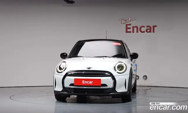 Mini Cooper 2024 1.5 автомат (гидро), миниатюра 2 Mini Cooper 2024 1.5 автомат (гидро), миниатюра 2