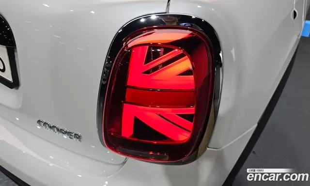 Mini Cooper 2024 1.5 автомат (гидро), миниатюра 8 Mini Cooper 2024 1.5 автомат (гидро), миниатюра 8