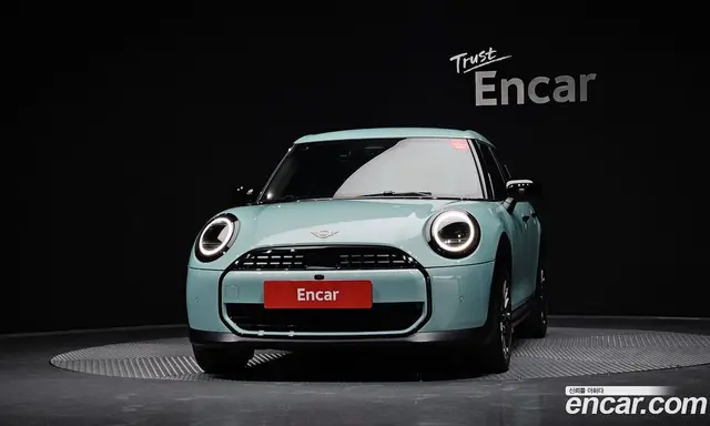 Mini Cooper 2025 2.0 автомат (гидро), миниатюра 3