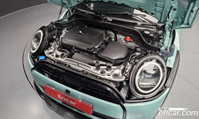 Mini Cooper 2025 2.0 автомат (гидро), миниатюра 6