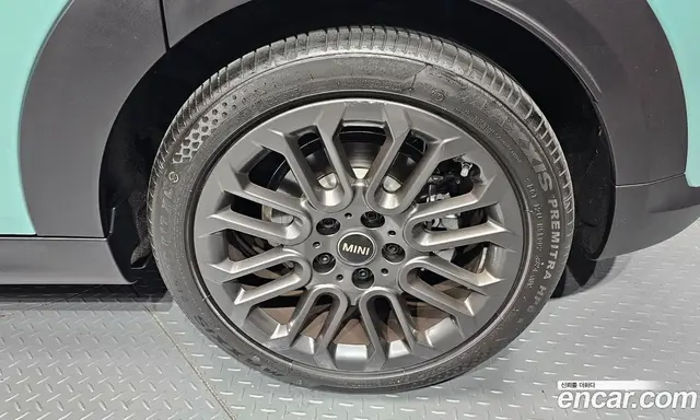 Mini Cooper 2025 2.0 автомат (гидро), миниатюра 7