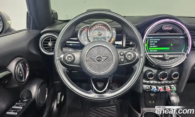 Mini Cooper Convertible 2019 1.5 автомат (гидро), миниатюра 11