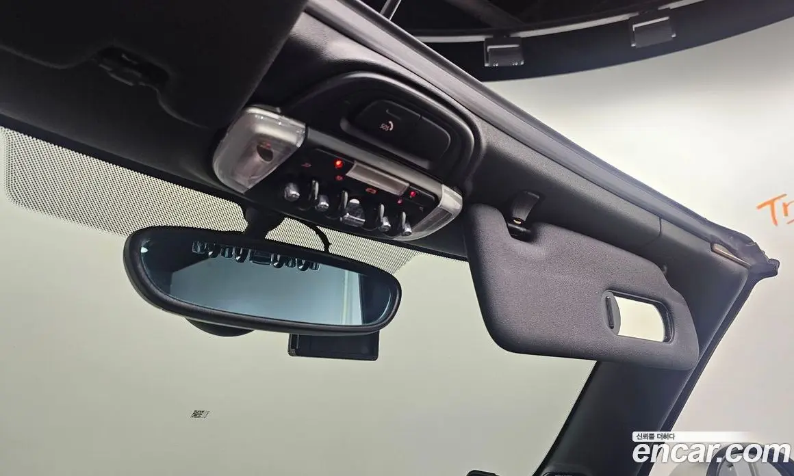Mini Cooper Convertible 2019 1.5 автомат (гидро), фото 13