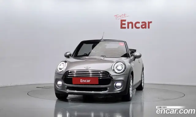Mini Cooper Convertible 2019 1.5 автомат (гидро), миниатюра 3