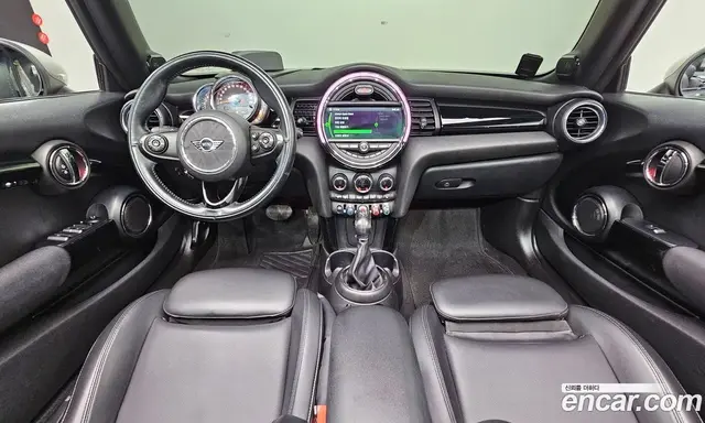Mini Cooper Convertible 2019 1.5 автомат (гидро), миниатюра 7