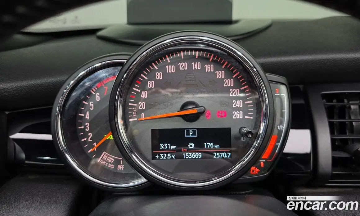 Mini Cooper Convertible 2019 1.5 автомат (гидро), фото 8