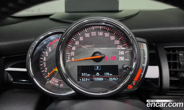 Mini Cooper Convertible 2019 1.5 автомат (гидро), миниатюра 8