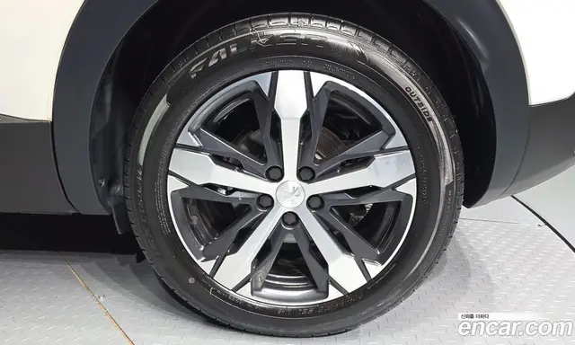 Peugeot 3008 2019 1.5 автомат (гидро), миниатюра 7