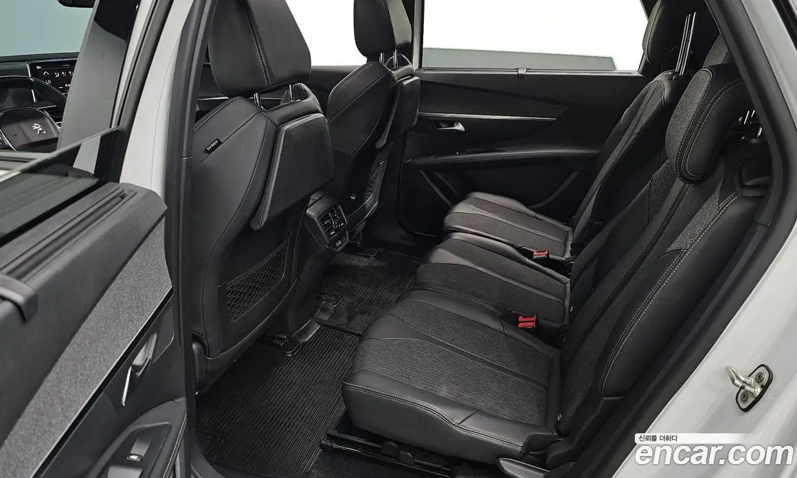 Peugeot 5008 2019 1.5 автомат (гидро), фото 17 Peugeot 5008 2019 1.5 автомат (гидро), фото 17