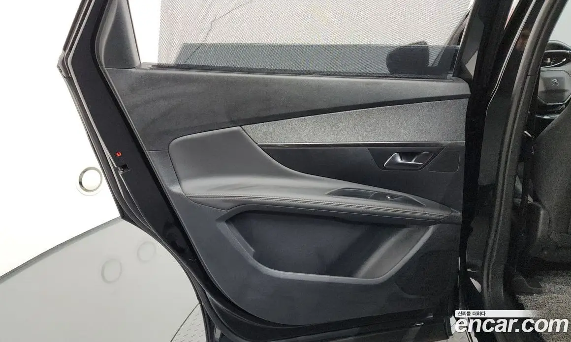 Peugeot 5008 2020 1.5 автомат (гидро), фото 15 Peugeot 5008 2020 1.5 автомат (гидро), фото 15