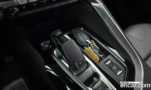 Peugeot 5008 2022 1.2 автомат (гидро), миниатюра 12