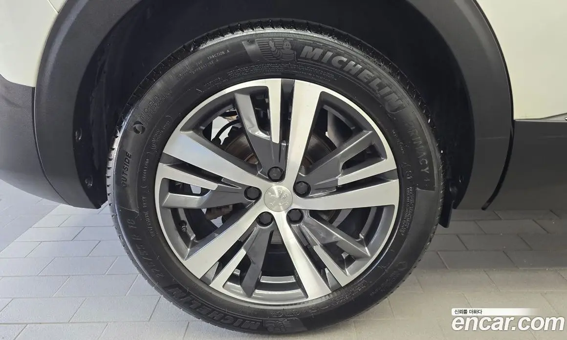 Peugeot 5008 2022 1.2 автомат (гидро), фото 5 Peugeot 5008 2022 1.2 автомат (гидро), фото 5