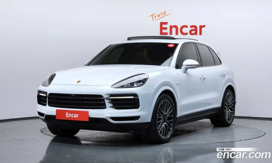 Porsche Cayenne 2020 3.0 автомат (гидро), фото 1 Porsche Cayenne 2020 3.0 автомат (гидро), фото 1