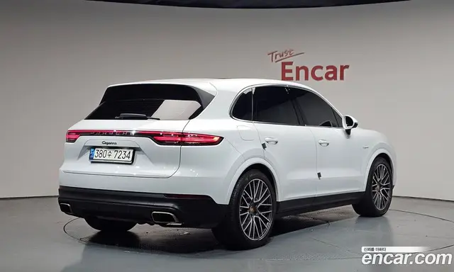 Porsche Cayenne 2021 3.0 автомат (гидро), миниатюра 2