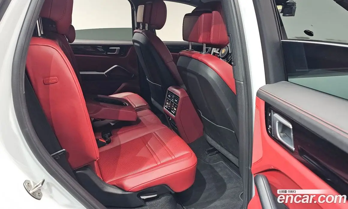 Porsche Cayenne 2021 3.0 автомат (гидро), фото 17