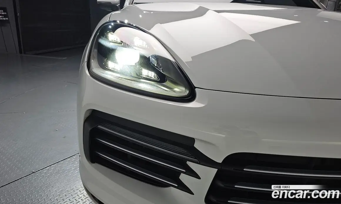 Porsche Cayenne 2021 3.0 автомат (гидро), фото 8