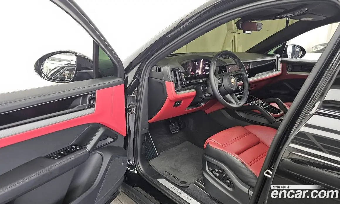Porsche Cayenne 2025 3.0 автомат (гидро), фото 13 Porsche Cayenne 2025 3.0 автомат (гидро), фото 13