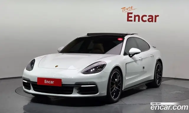 Porsche Panamera, 2018, 81 497 км