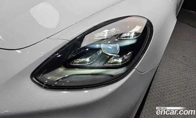 Porsche Panamera 2022 2.9 автомат (гидро), миниатюра 8