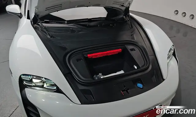 Porsche Taycan 2021 0.1 автомат (гидро), миниатюра 5 Porsche Taycan 2021 0.1 автомат (гидро), миниатюра 5