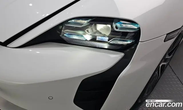 Porsche Taycan 2021 0.1 автомат (гидро), миниатюра 7 Porsche Taycan 2021 0.1 автомат (гидро), миниатюра 7