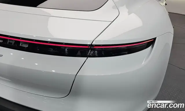 Porsche Taycan 2021 0.1 автомат (гидро), миниатюра 8 Porsche Taycan 2021 0.1 автомат (гидро), миниатюра 8
