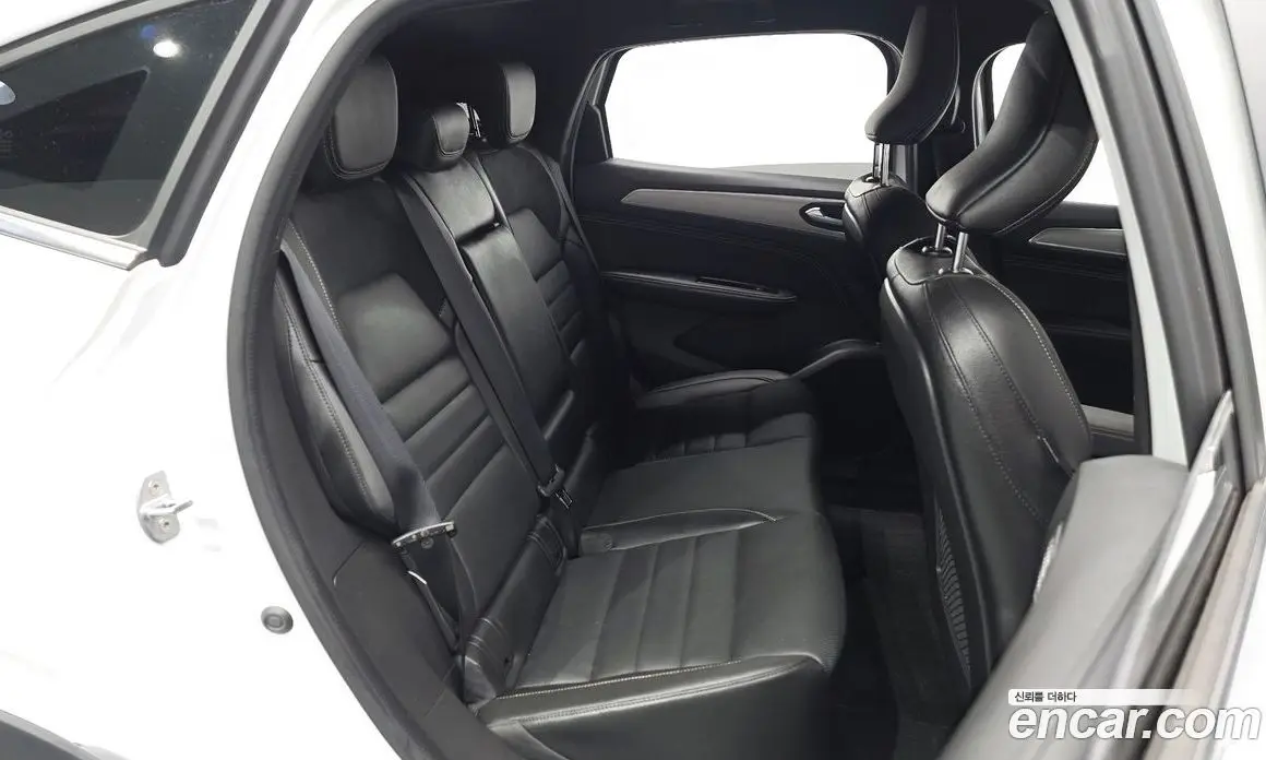 Renault (Samsung) Arkana 2025 1.6 автомат (гидро), фото 17 Renault (Samsung) Arkana 2025 1.6 автомат (гидро), фото 17