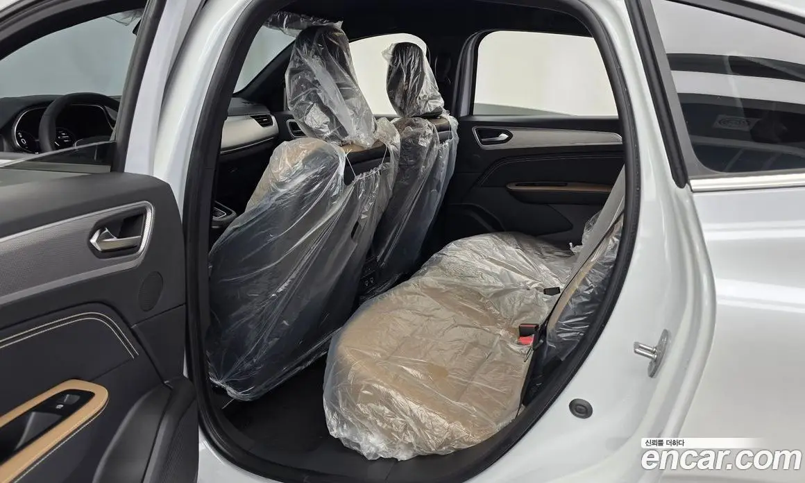 Renault (Samsung) Arkana 2026 1.6 автомат (гидро), фото 16 Renault (Samsung) Arkana 2026 1.6 автомат (гидро), фото 16