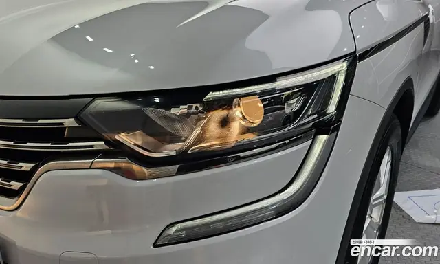 Renault (Samsung) QM6 2016 2.0 автомат (гидро), миниатюра 8 Renault (Samsung) QM6 2016 2.0 автомат (гидро), миниатюра 8