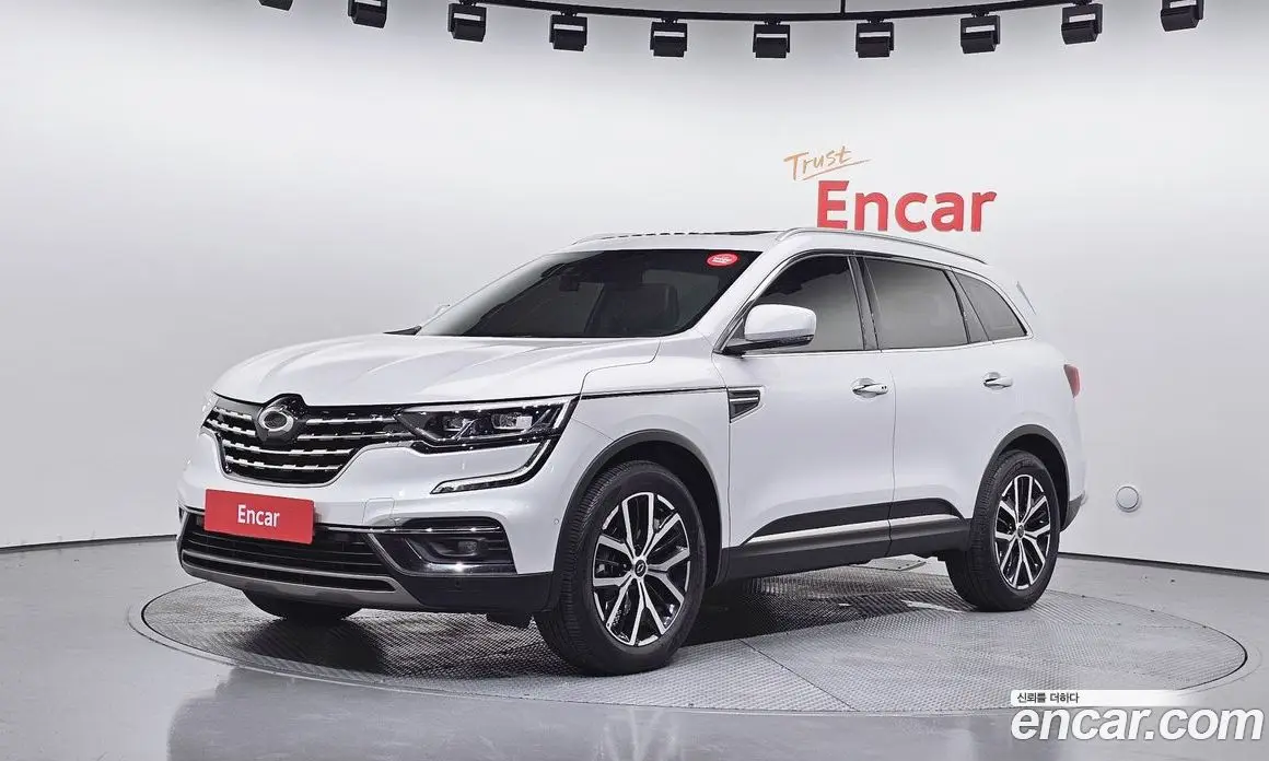 Renault (Samsung) QM6 2020 2.0 автомат (гидро), фото 1 Renault (Samsung) QM6 2020 2.0 автомат (гидро), фото 1