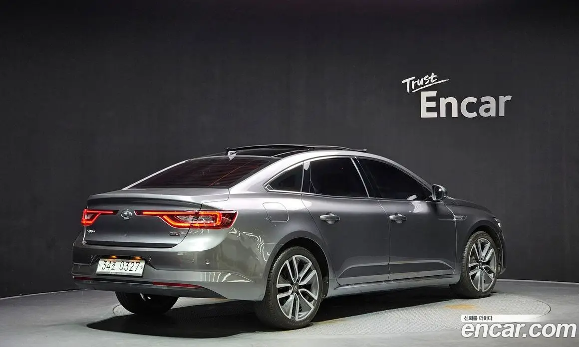 Renault (Samsung) SM6 2016 2.0 автомат (гидро), фото 2 Renault (Samsung) SM6 2016 2.0 автомат (гидро), фото 2